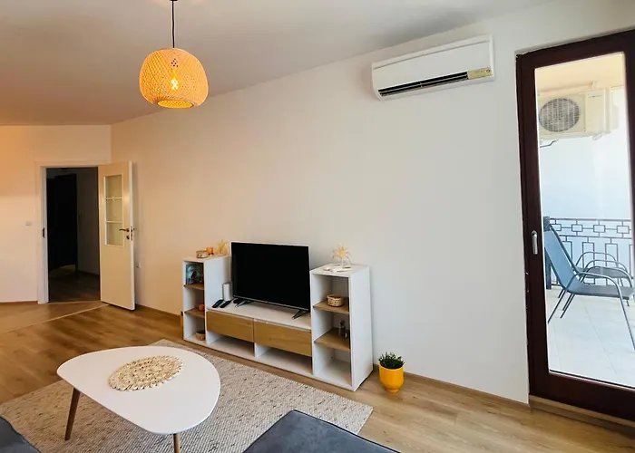Sea View Rental Front Beach