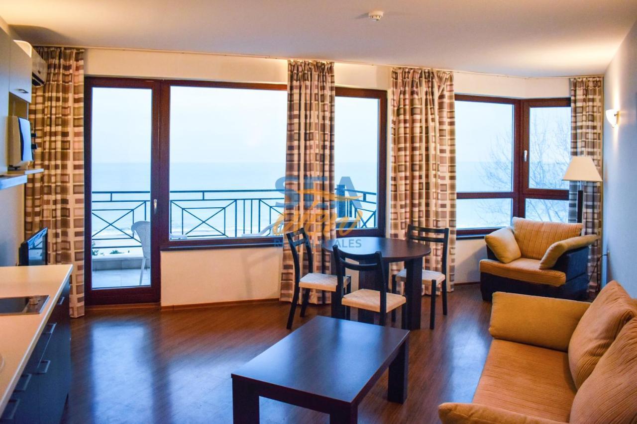 Sea View Front גולדן סנדס