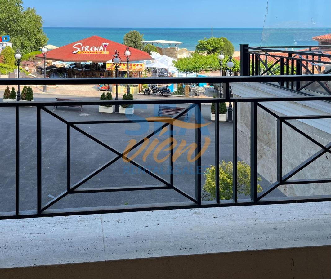 Sea View Front *