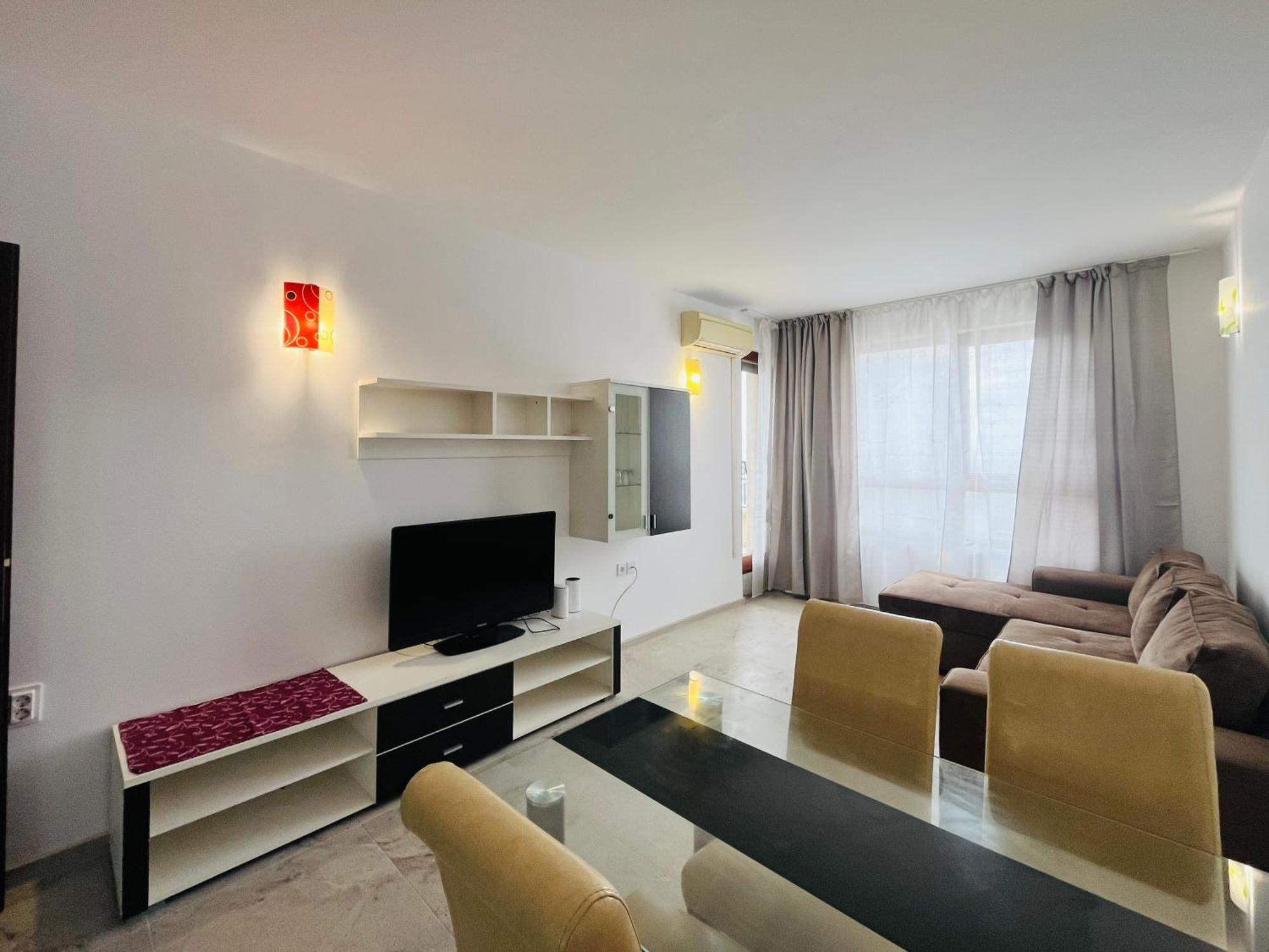 Sea View Front דירה