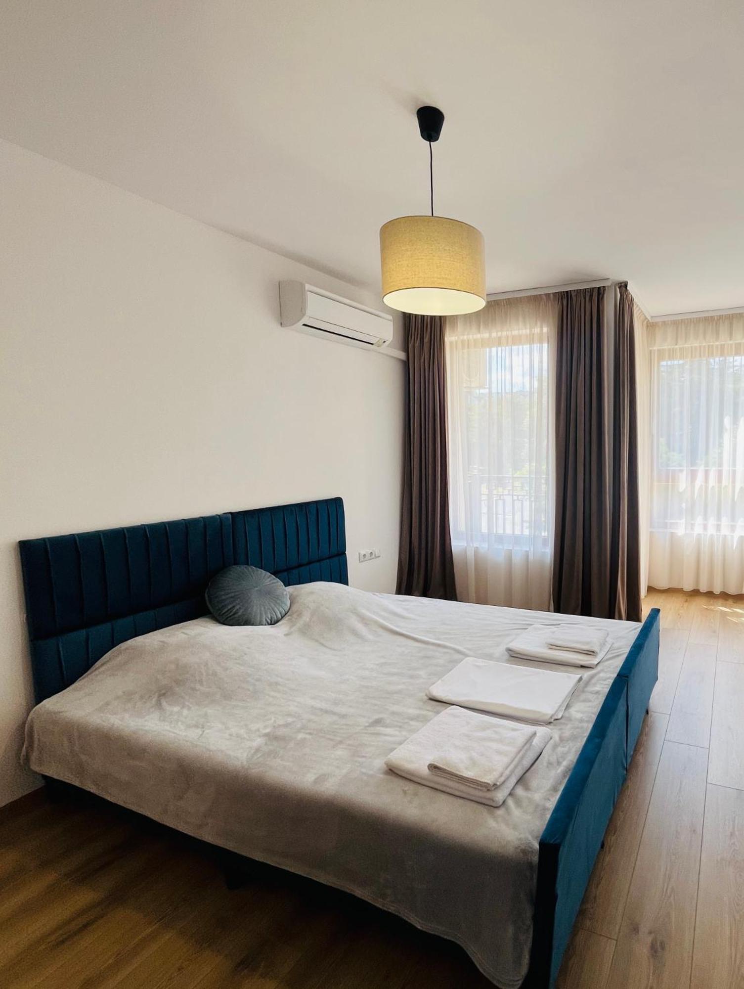Sea View Front גולדן סנדס