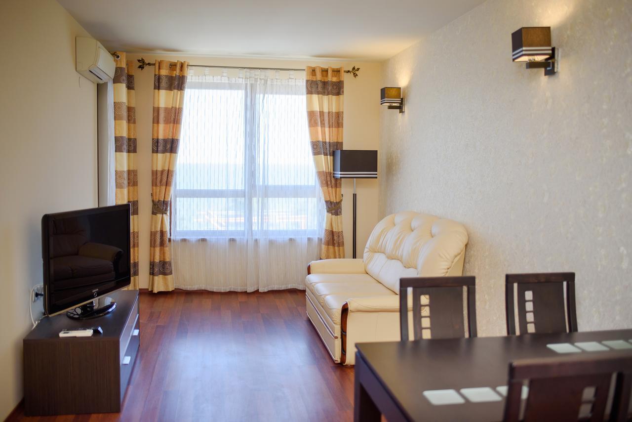 Апартамент Sea View Front *